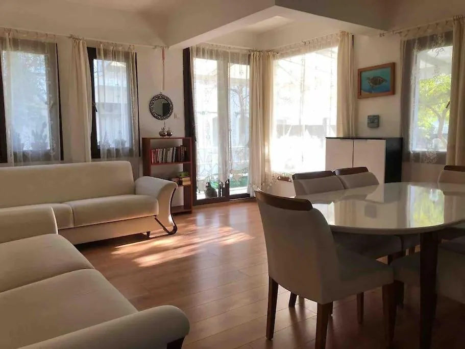 Apartament Phokaian Flat By The Sea Fokaja