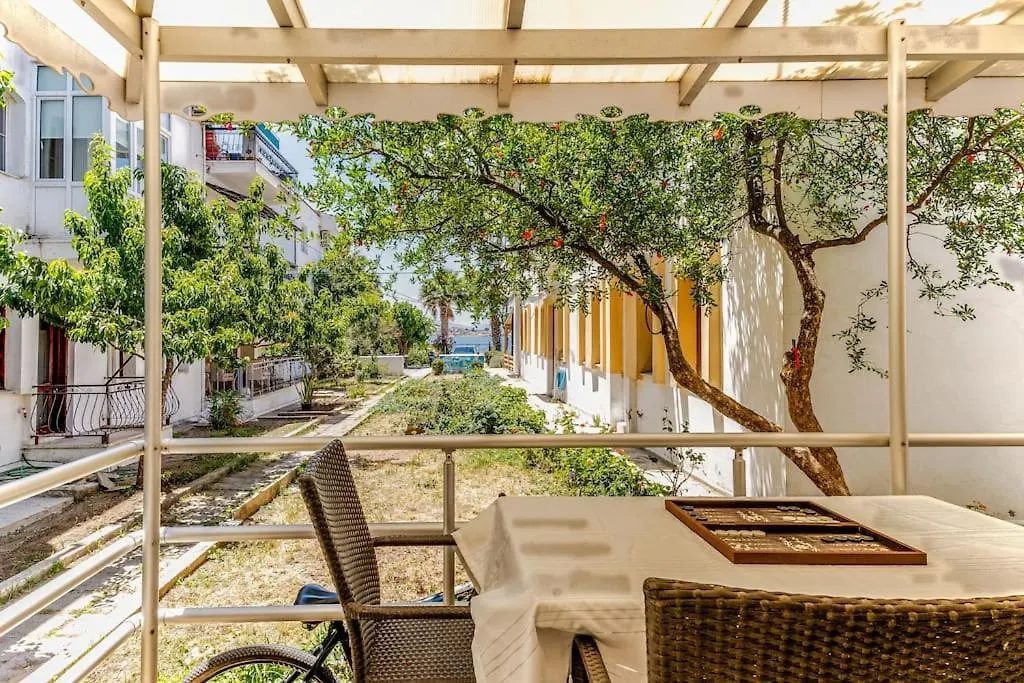 Apartament Phokaian Flat By The Sea Fokaja Turcja